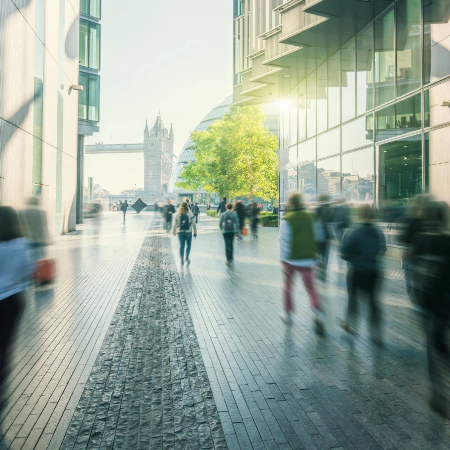 blurred-people-walking